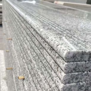 辽源芝麻白楼梯踏步 花岗岩楼梯板材
