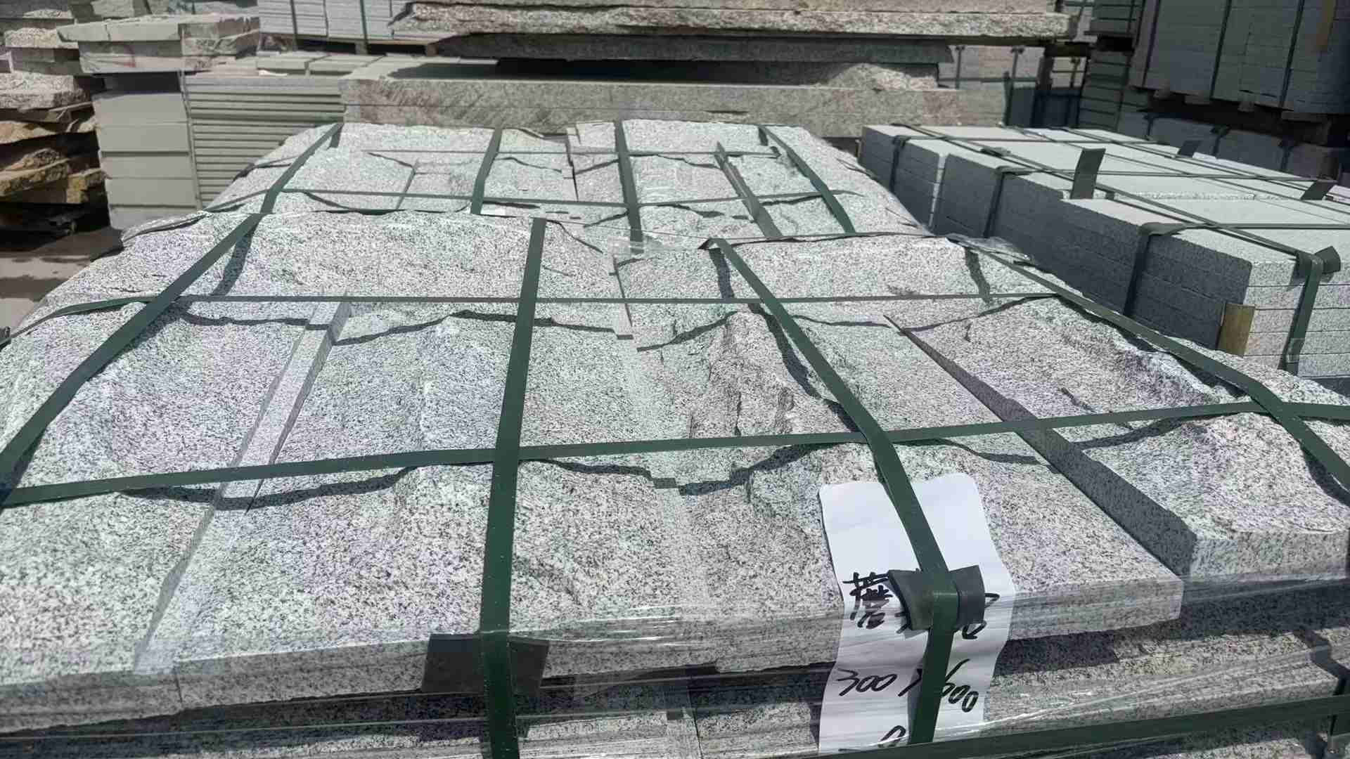 辽源蘑菇石 自然面