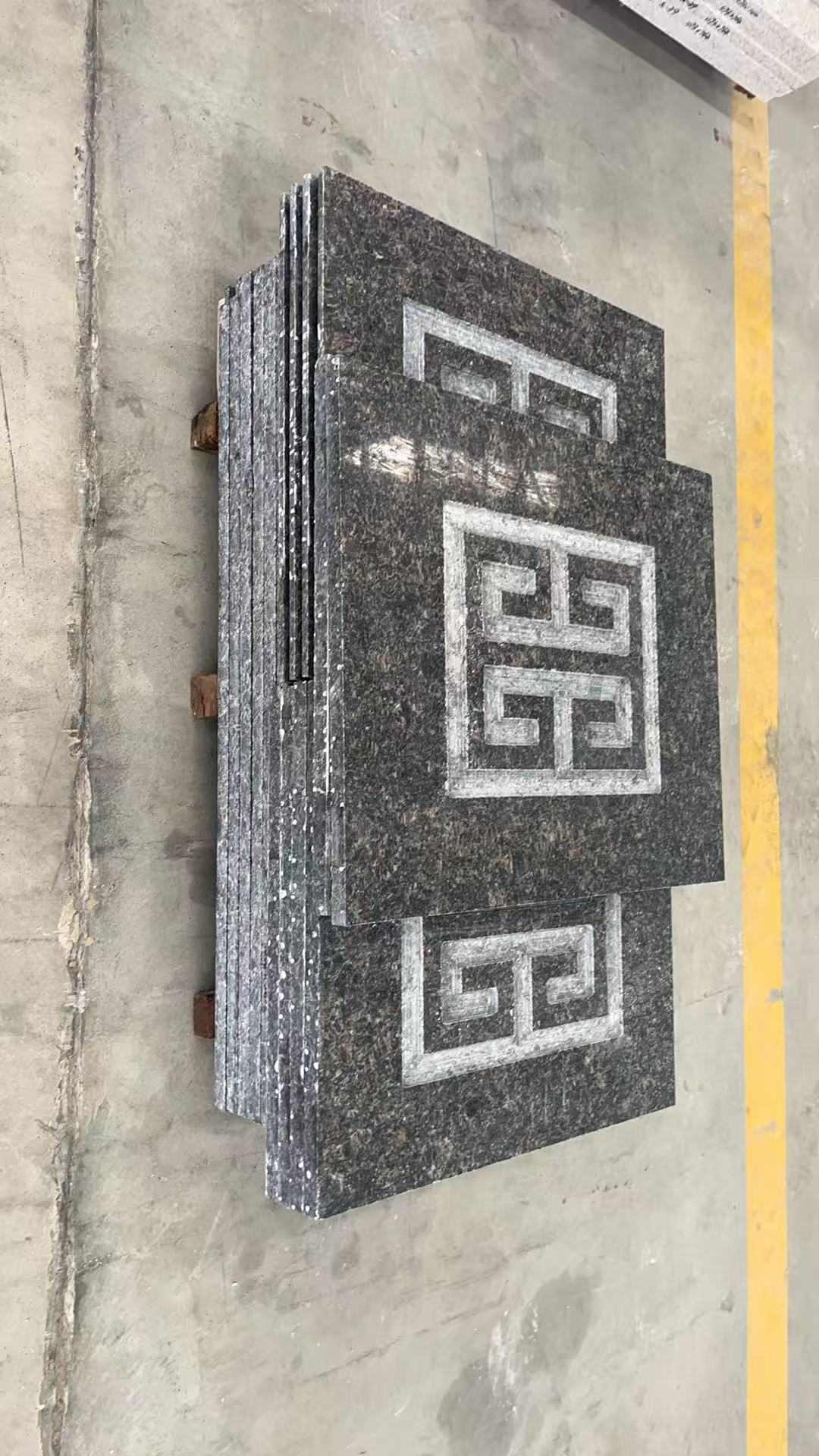 辽源英国棕回纹雕刻版